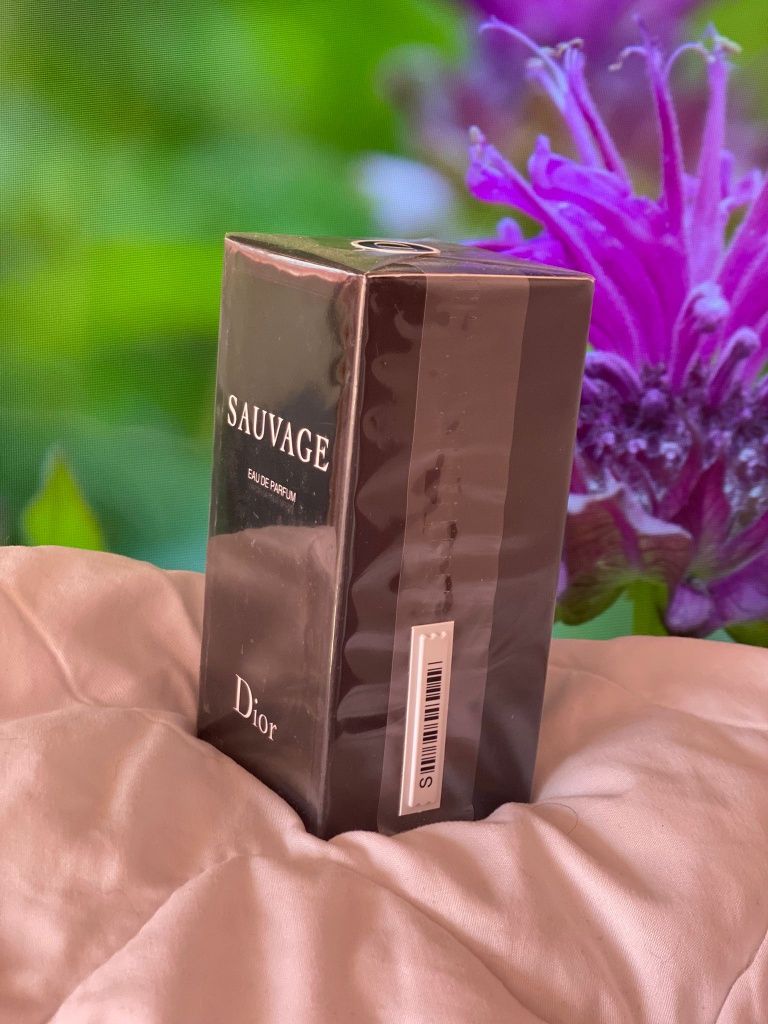 Oferta Parfum Sauvage Sigilat