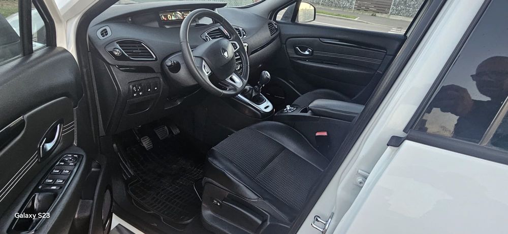 ~Renault Grand Scenic~7 locuri~Motor 1,6 dci~An 2011~Euro5~Navi~