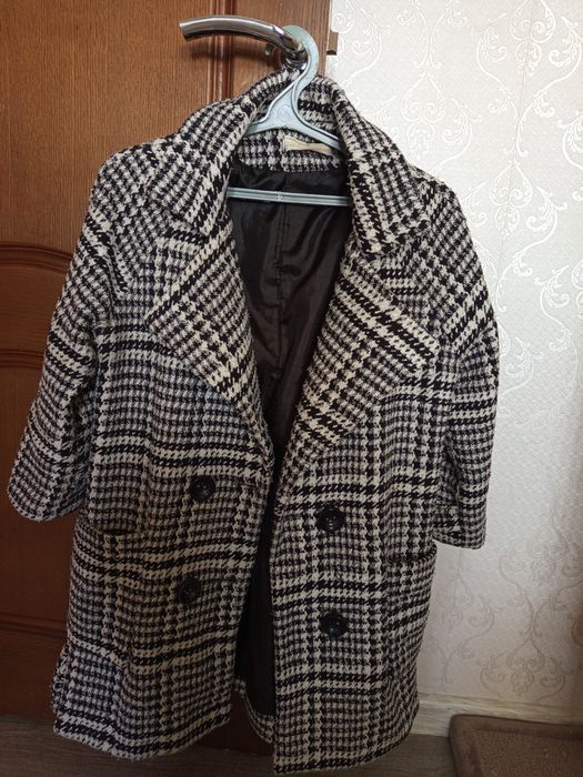 Пальто женское продам