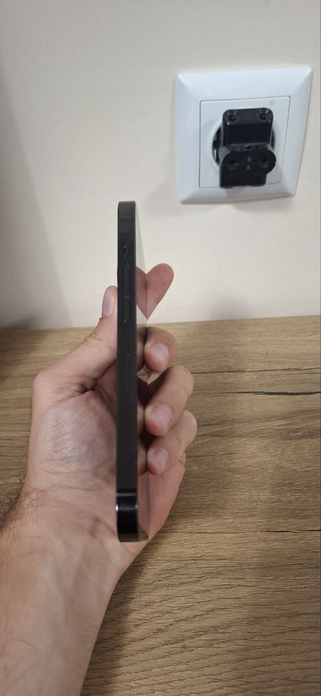 Iphone 14 pro 1г. Гаранция