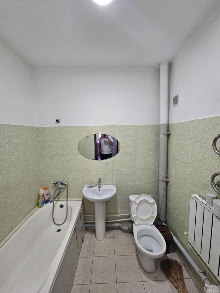 Sergeli 7A,2 xona 2 etaj,metro 100 m arzon narxda