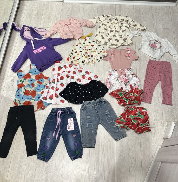 Продам пакет вещей на девочку