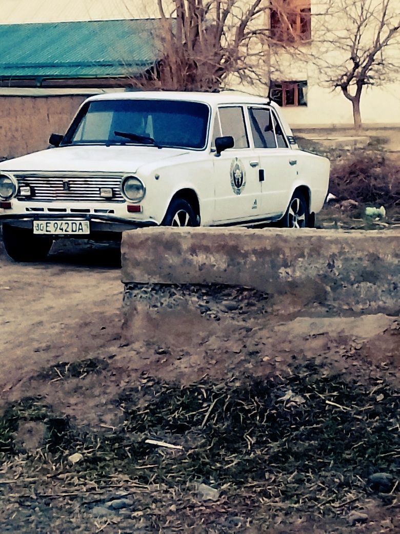 21011 ladavaz942