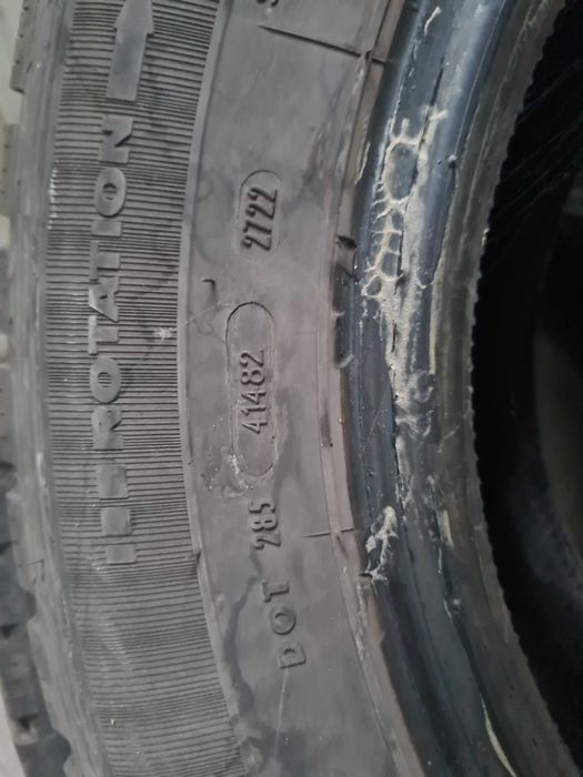 Гуми 215 70 R15..