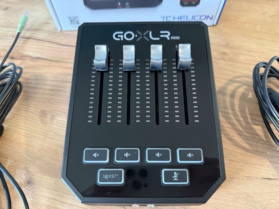 TC-Helicon GO XLR Mini