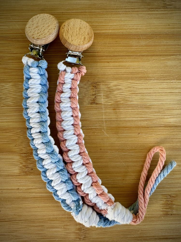 Lant suzeta macrame