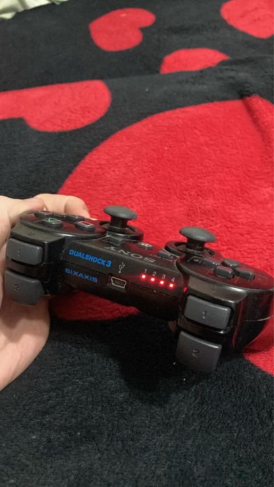 PlayStation 3 + 1 controller