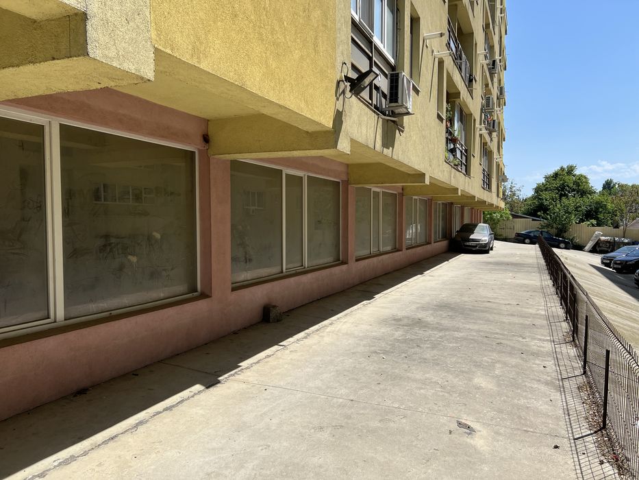 Spatiu birouri / comercial ( variante )