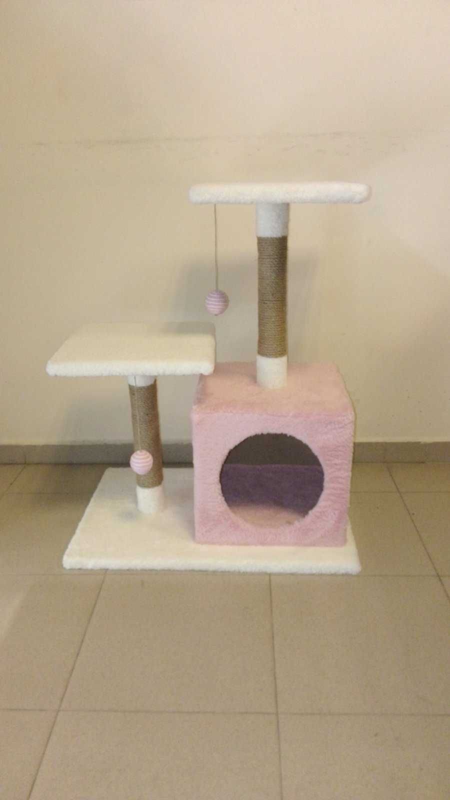 Катерушка-драскалка за котка с къщичка
