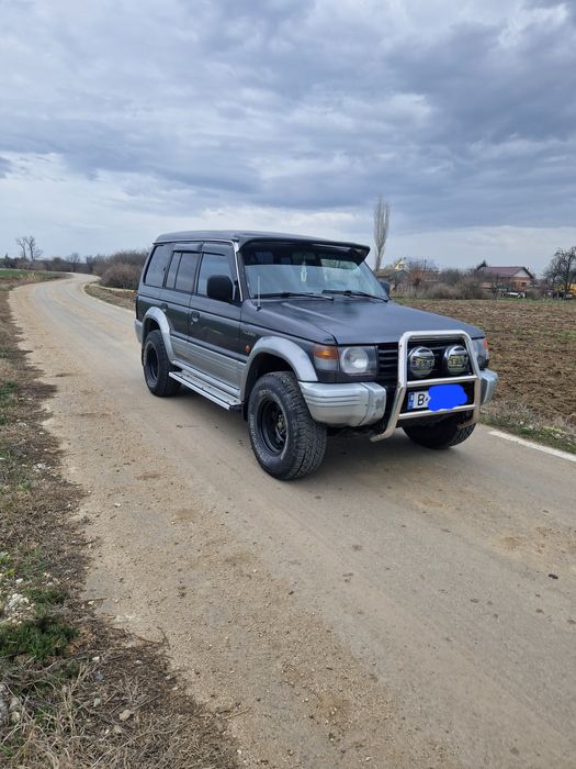 Mitsubishi Pajero mk2,  variante.