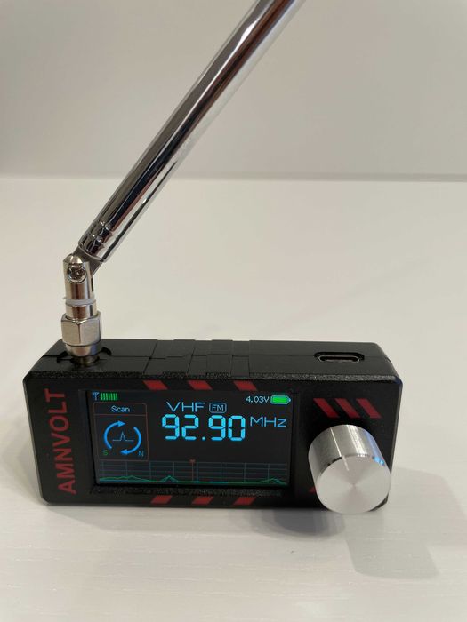 Radio Amnvolt ats mini SI4732, V3s