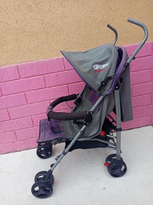 Фирменный каляска .