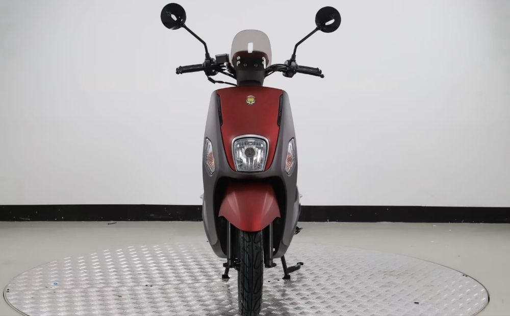 Scuter benzina fara permis 49Cc