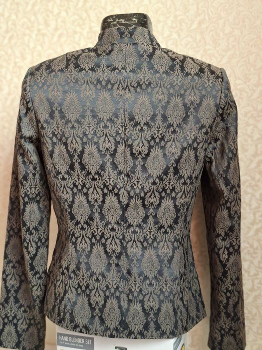 5 бр. маркови сака по 7 лв.