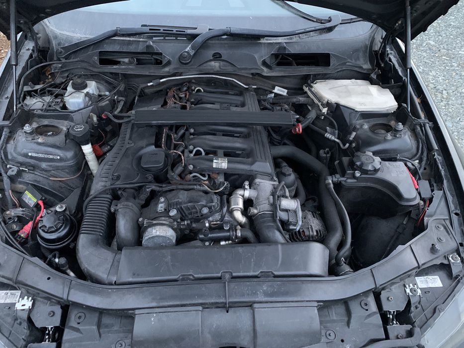 Продаваме на части бмв е90 325д 197кс. Bmw e90 325d 197hp.