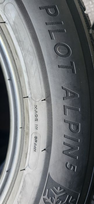 2 anvelope 235 55 17 michelin alpin 5 2021 7mm