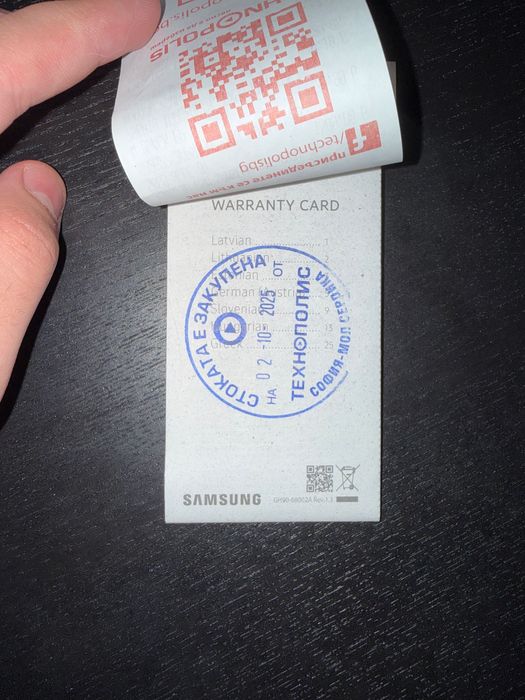 Samsung S25 256GB с 2 години гаранция и оригинално зарядно