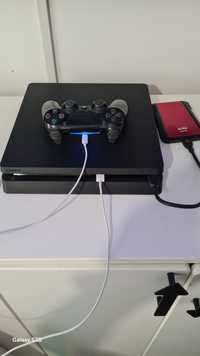 Playstation PS4 + hard extern de 1000 GB, 1 controller