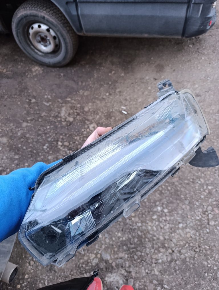 Фарове Kia,Dacia