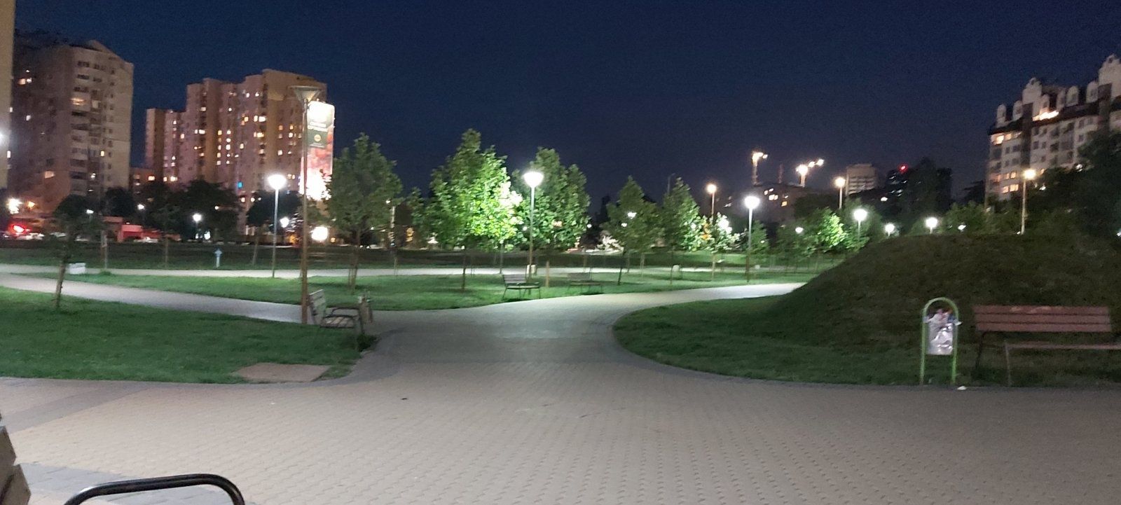 Многостаен мезонет, Руски Паметник на парк Възраждане