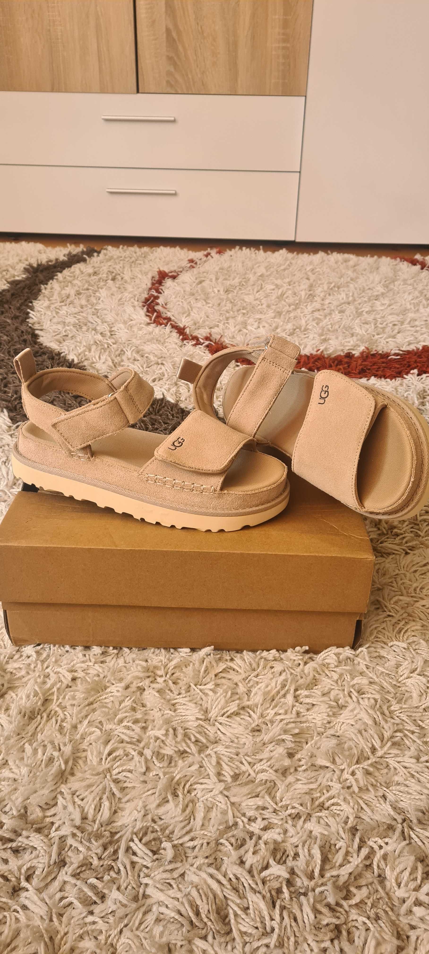 UGG Goldenstar сандали