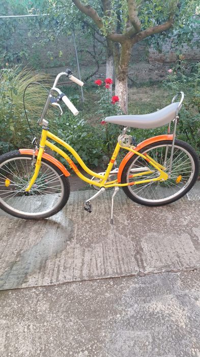 Bicicleta de vânzare