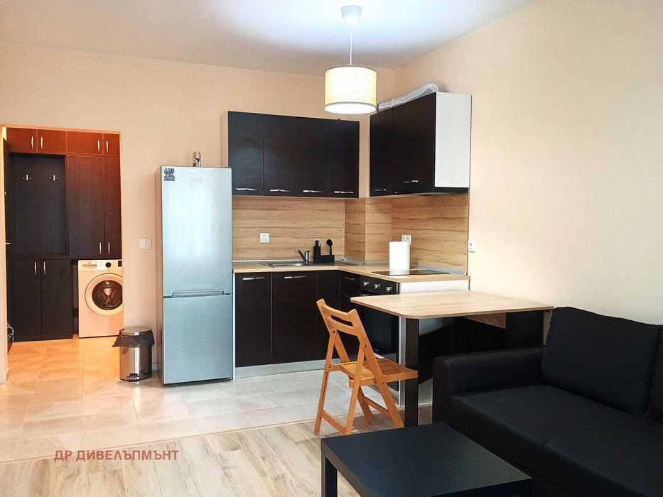 Дава се под наем Едностаен апартамент в София, Младост 4 - 40 кв.м за 433.5 € - Снимка #1