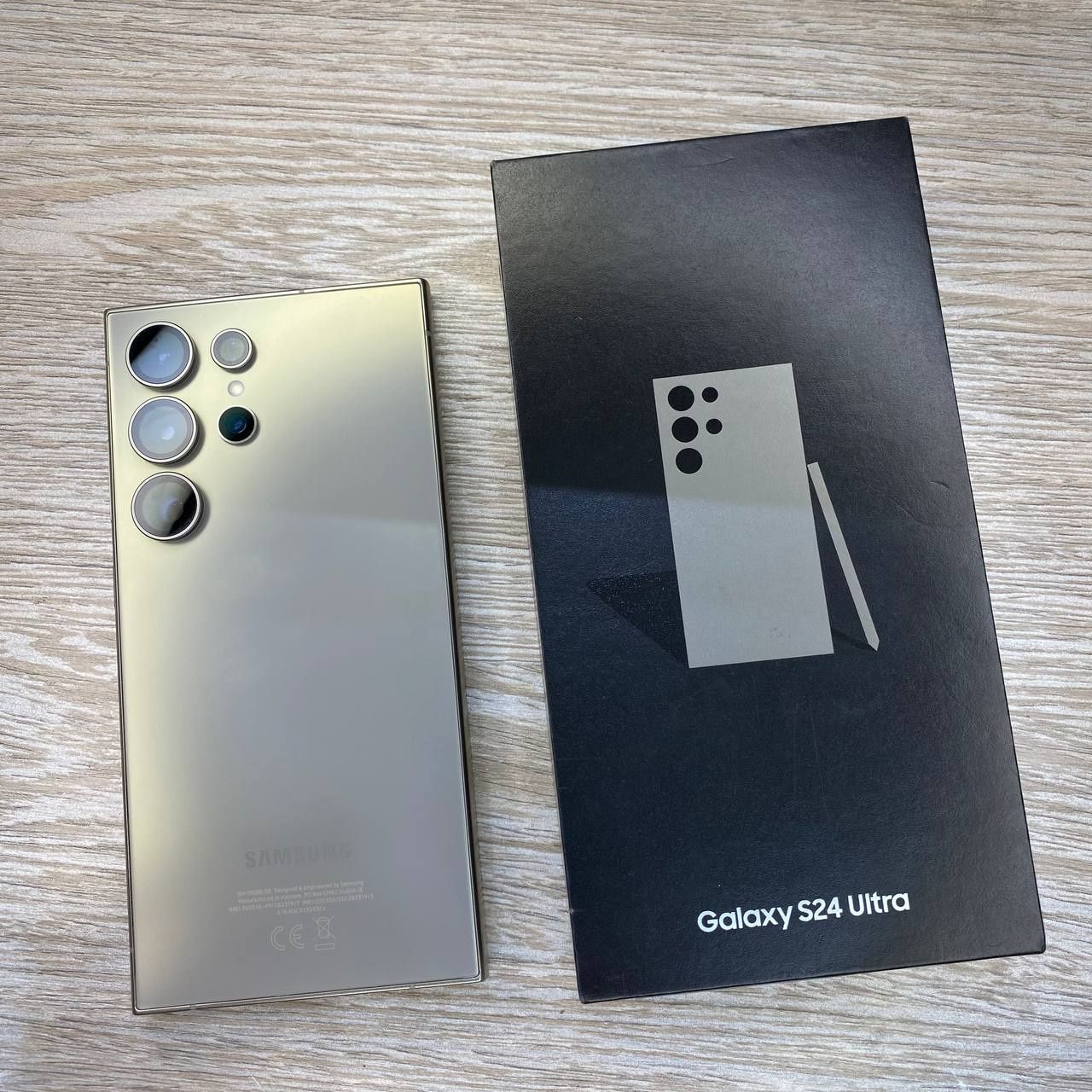 Samsung S24 Ultra 12/256Gb
