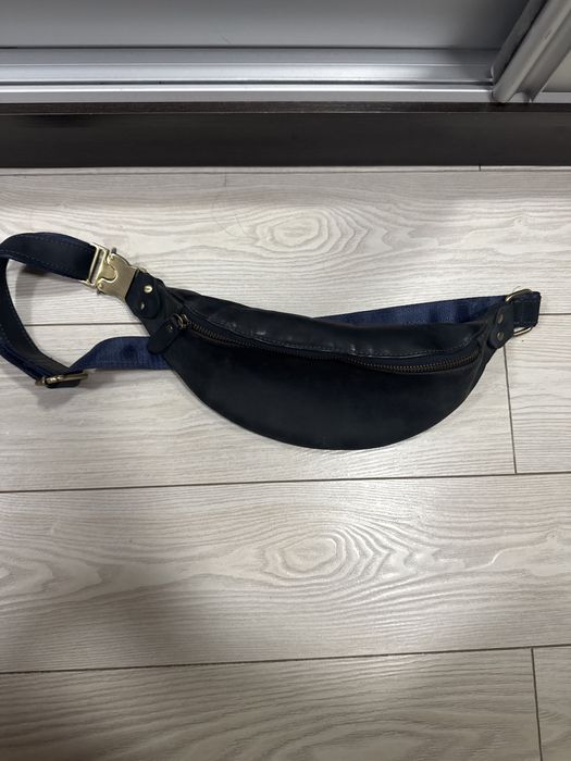 Сумка поясная через плечо