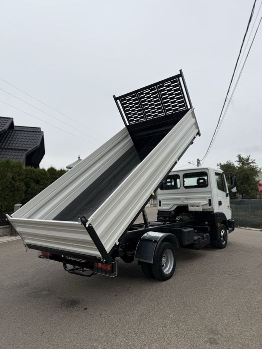 Nissan Atleon 35-15