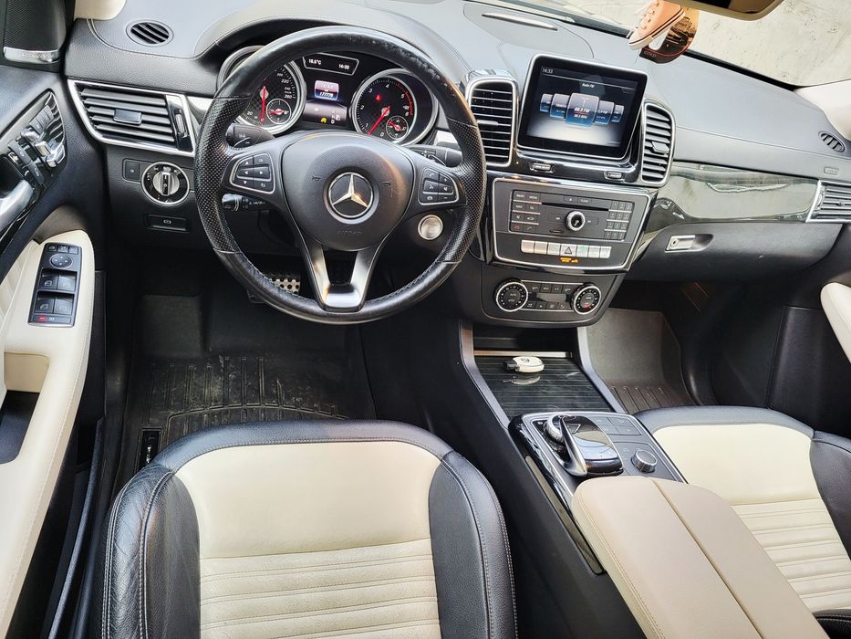 GLE COUPE/Distronic Plus/Soft Close/LANE-SIDE-SIGN Assist/Camere 360