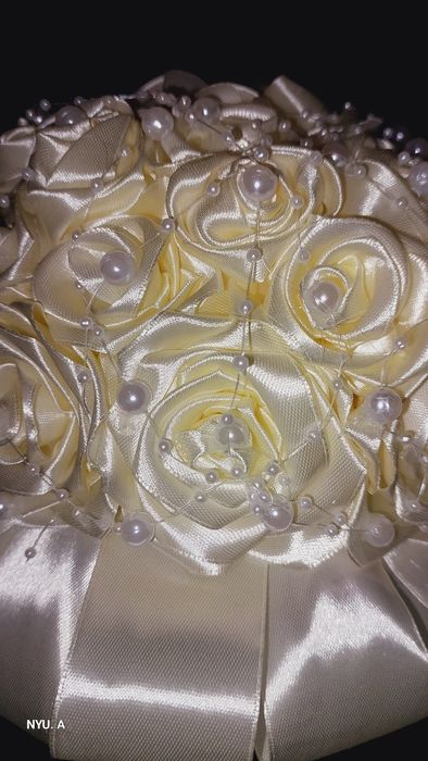 Vând de Black FryDay buchet de la 500 lei la 250 lei