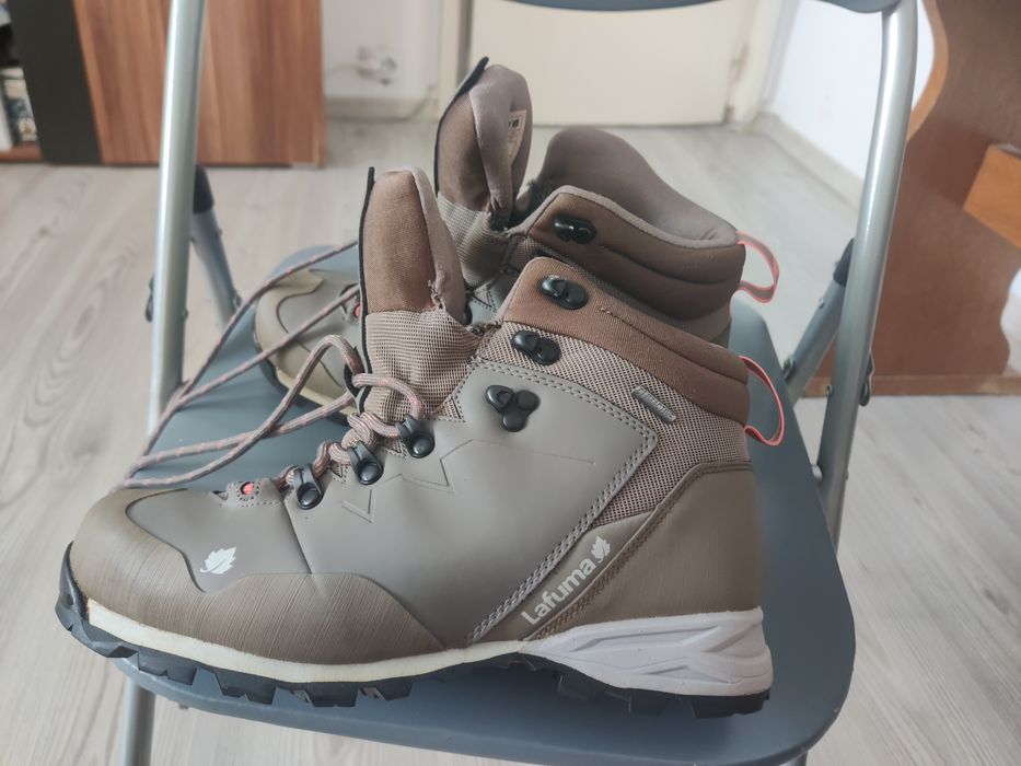 Ghete Dama Lafuma Impecabile