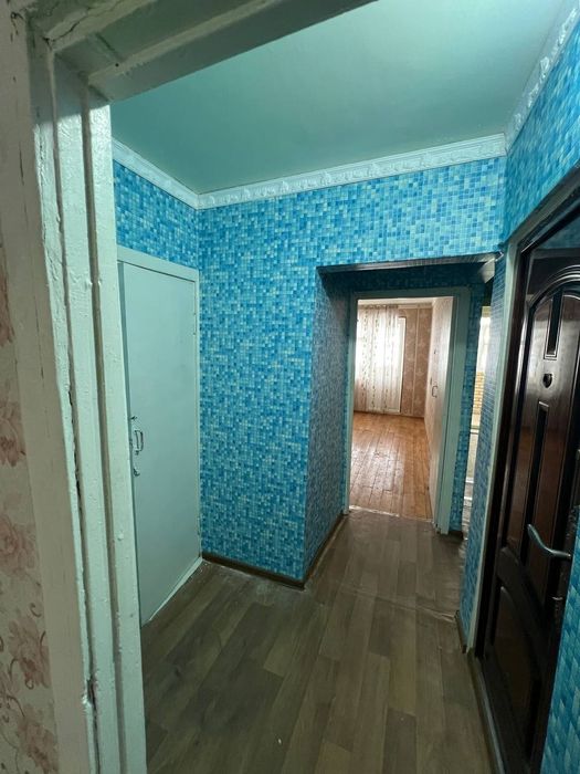 Бухоро шахарда 2 хоналик квартира сотилади