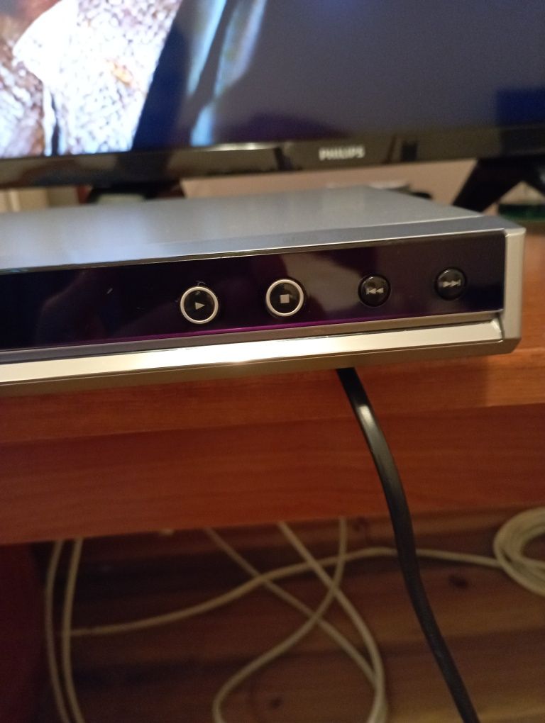 DVD jvc xv-n382 citește și MP3