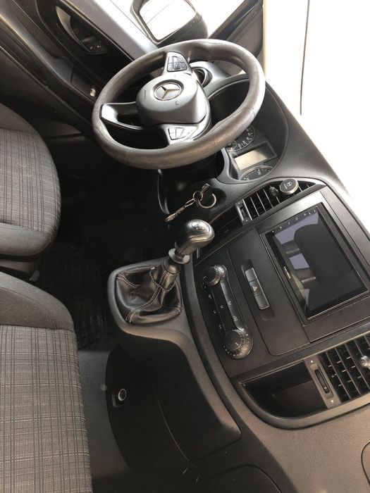 Mercedes Vito 8+1