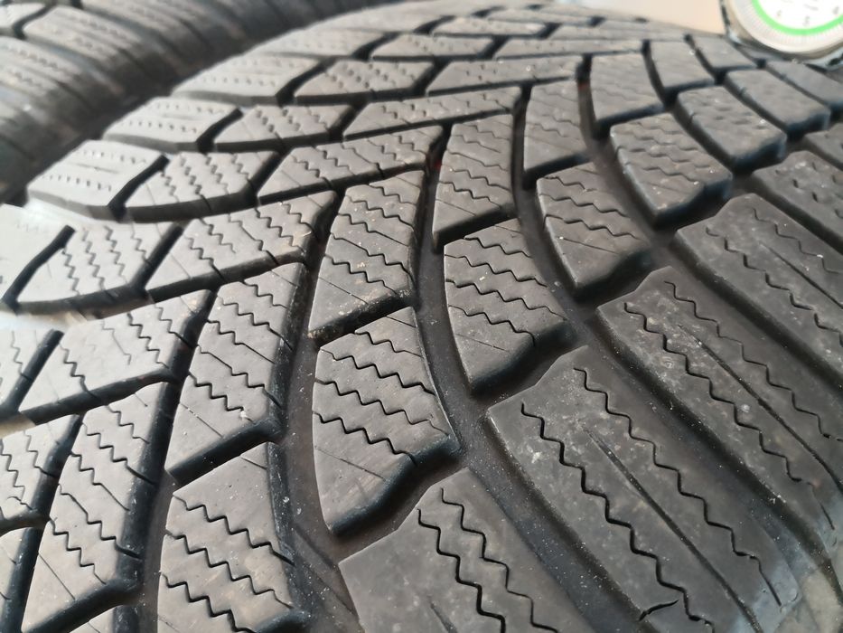 235 45 18 цола гуми Bridgestone dot 22