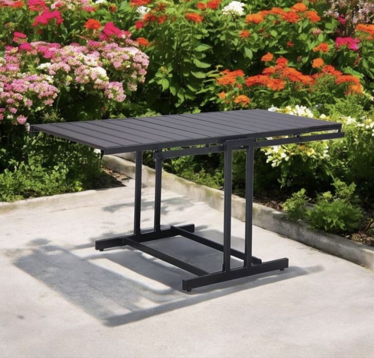 Маса 3 в 1. Маса етажерка, цветарник