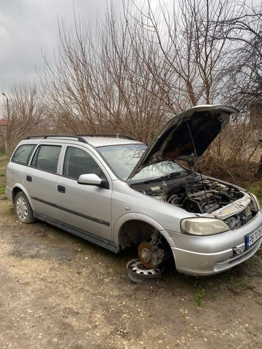 Opel astra 1.7 на части