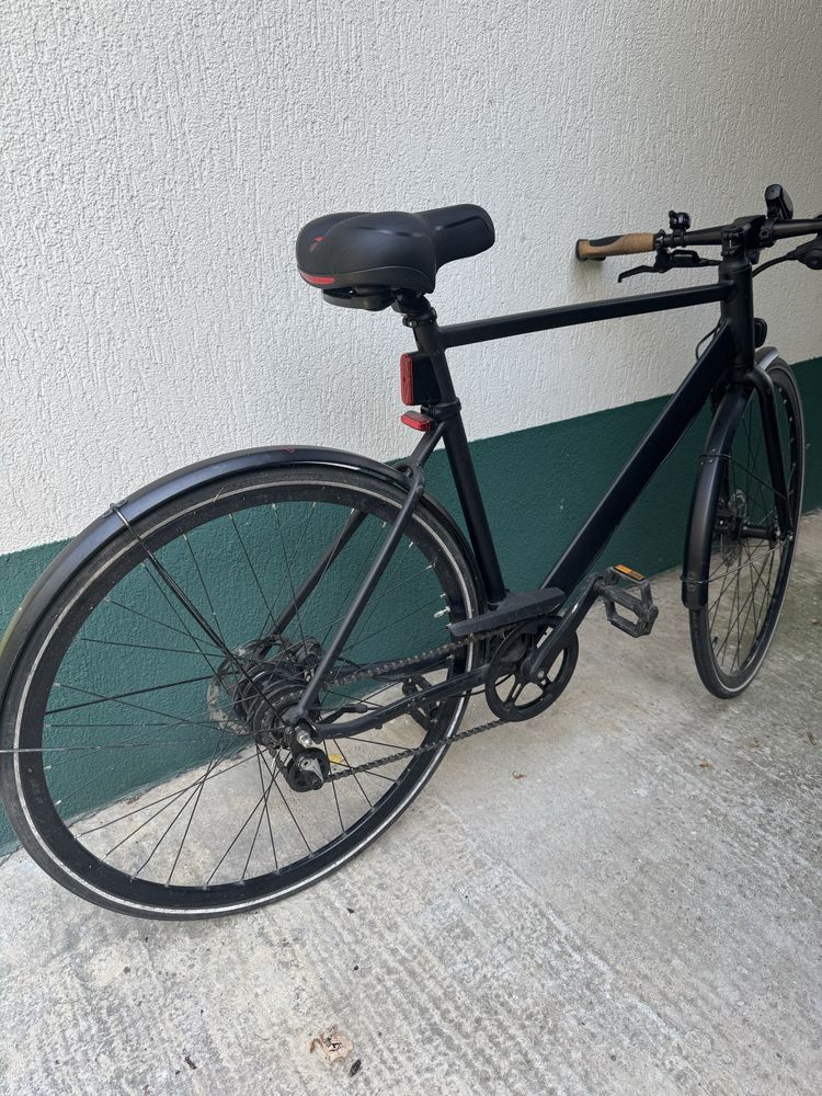 Bicicleta ultra usoara, rapida pt oras