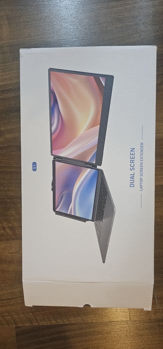 monitor laptop prelungitor