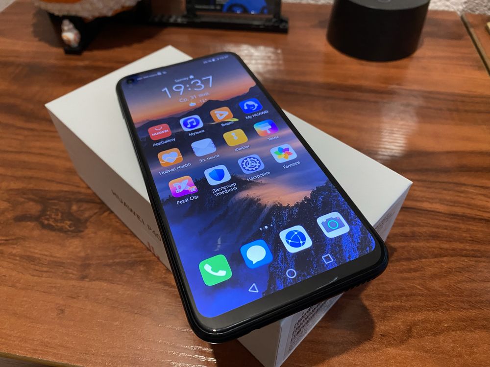 Продам Huawei P40 Lite E