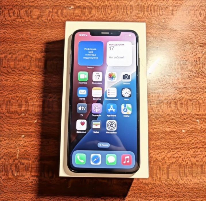 Iphone XS Max память 64 гига