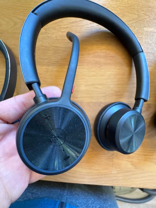Casti wireless Poly Voyager 4320 sau Jabra Evolve 65 impecabile