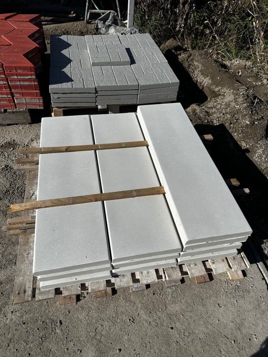 Capce de gard si coama din beton - gri antracit sau albe