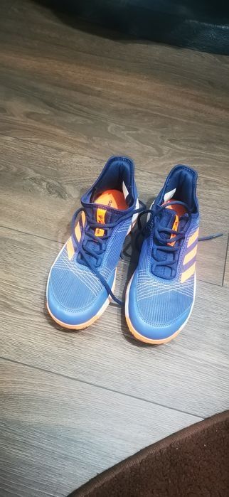 Adidași stare buna