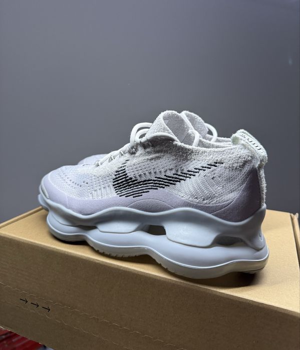 Nike Air Max Scorpion Light Gray