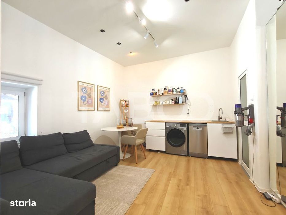 Apartament cu 2 camere decomandat in Centrul Istoric
