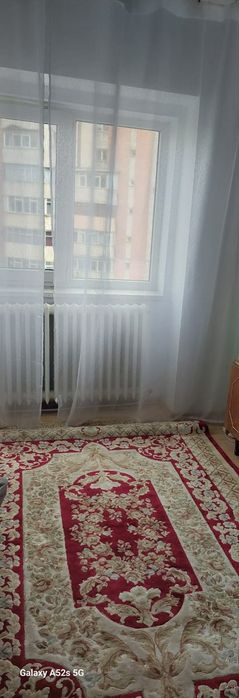 Închiriez apartament cu 3 camere in Pacurari complet mobilat