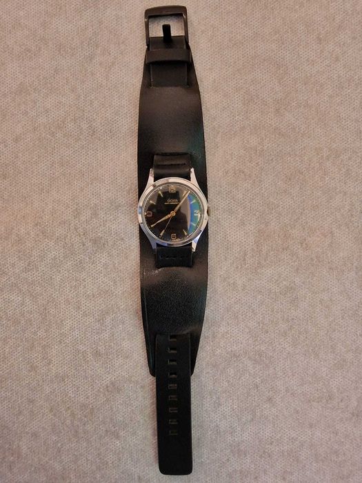Ceas DOXA AntiMagnetic vintage, stare foarte buna